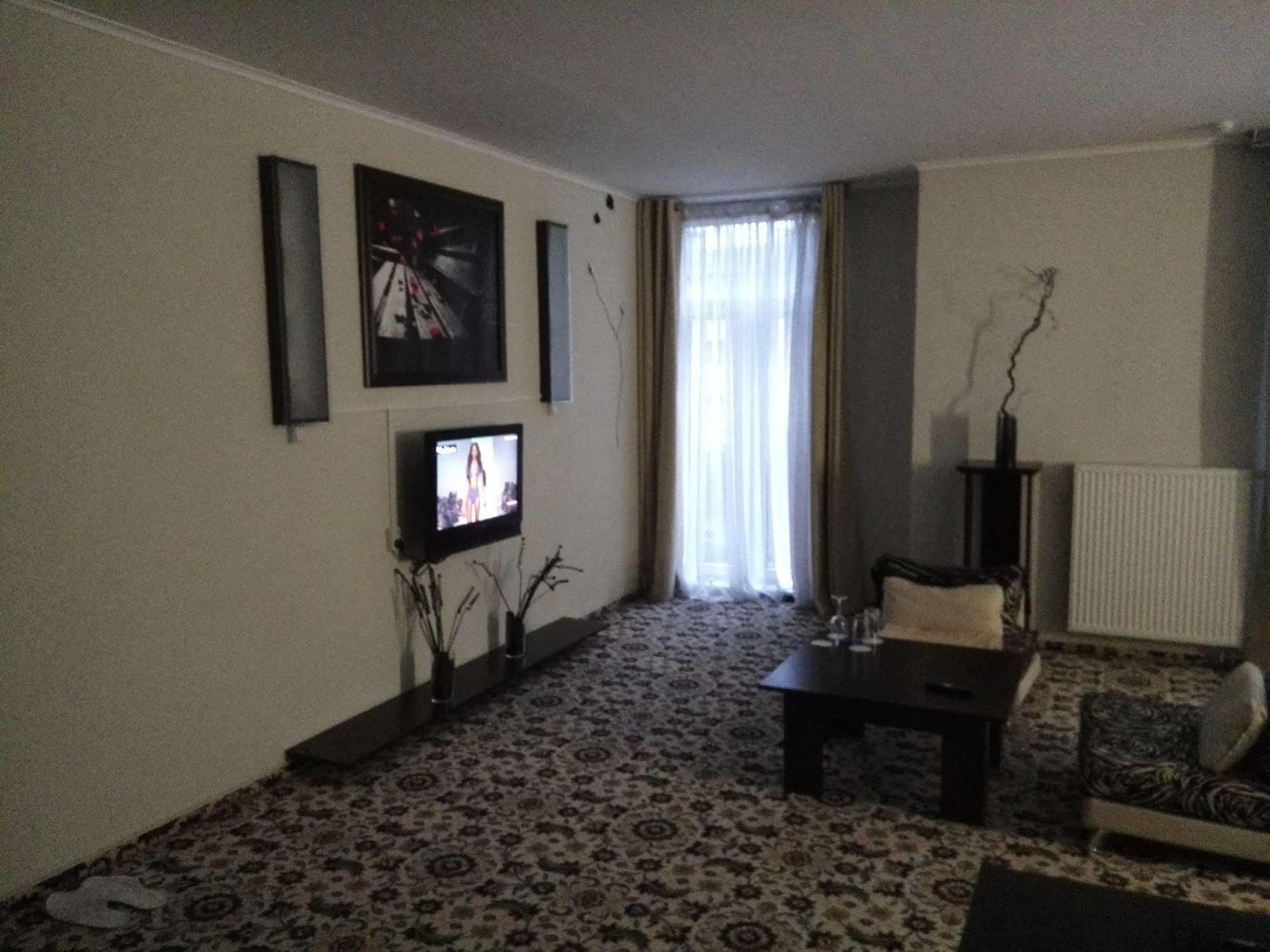 Apartamenty Na Borodinskoi Kaliningrad Luaran gambar